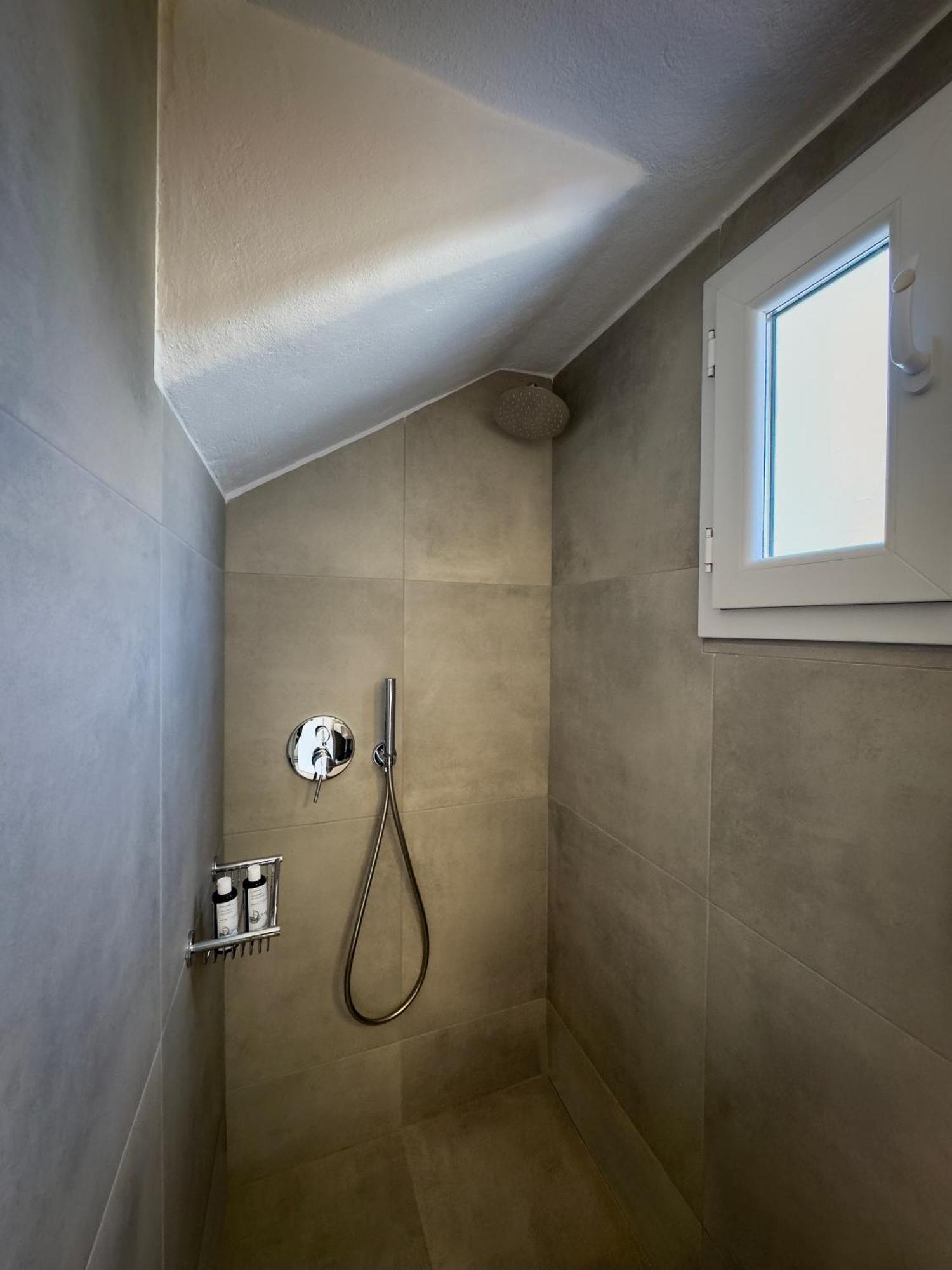 Aneton Residences Folegandros Karavostasis  Exterior foto
